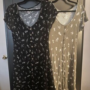 SO Women's Mini Dresses - 2 dresses Black and Tan Floral